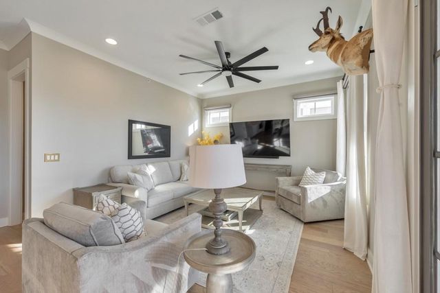 616 Brashy Street, Woodstock, GA 30188