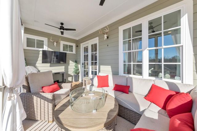 616 Brashy Street, Woodstock, GA 30188