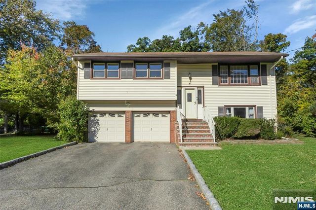 5 Downstream Drive, Mount Olive Township, NJ 07836
