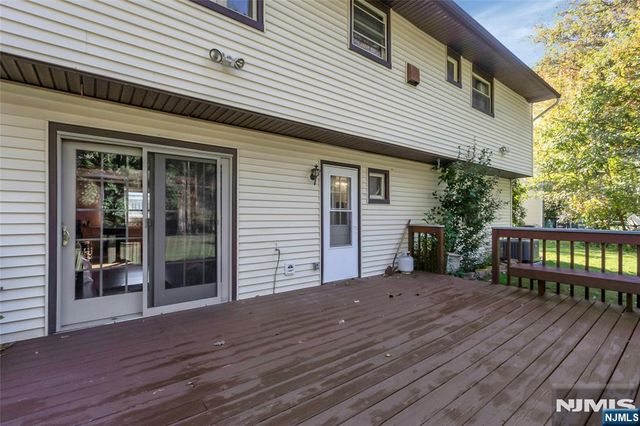 5 Downstream Drive, Mount Olive Township, NJ 07836