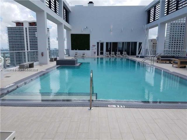 151 SE 1st St 3207, Miami, FL 33131