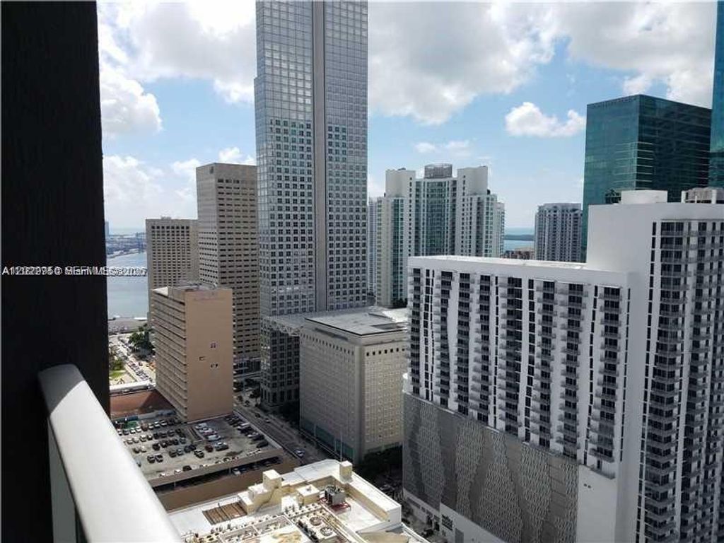 151 SE 1st St 3207, Miami, FL 33131