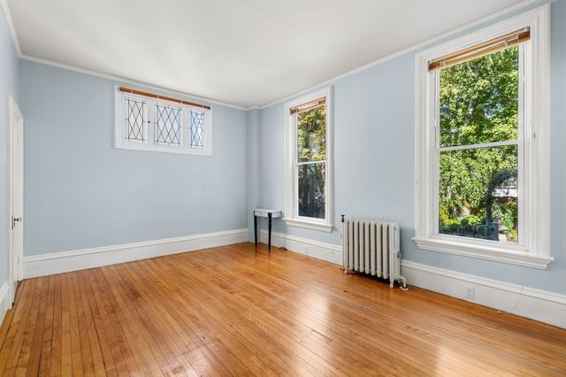 154 High St, Newburyport, MA 01950