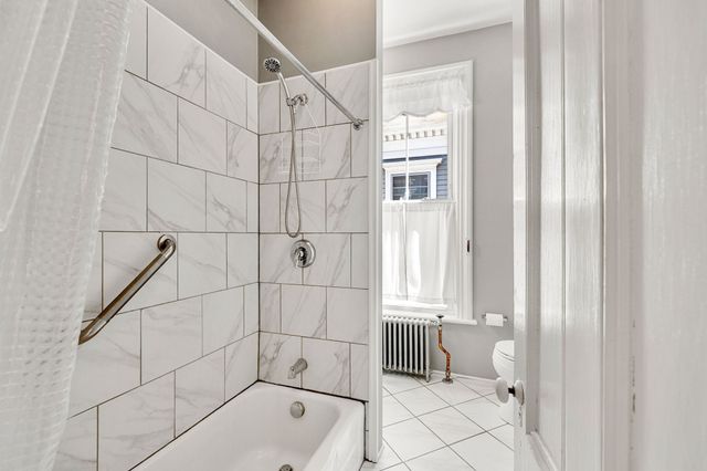 154 High St, Newburyport, MA 01950