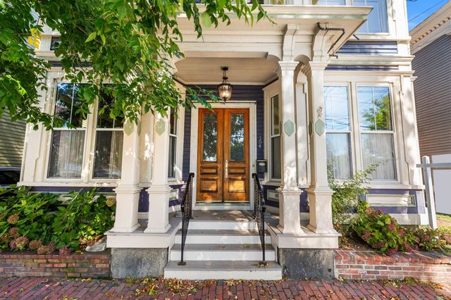 154 High St, Newburyport, MA 01950