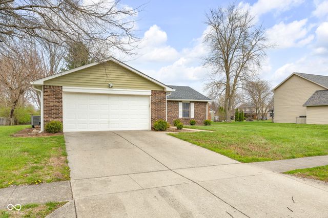 8880 Burwick Drive, Indianapolis, IN 46256