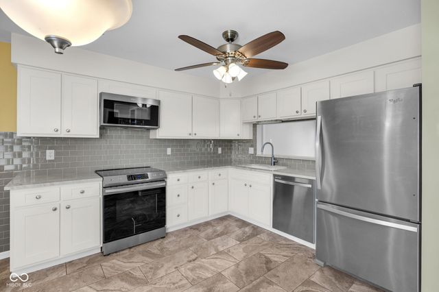 8880 Burwick Drive, Indianapolis, IN 46256