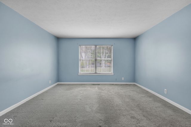 8880 Burwick Drive, Indianapolis, IN 46256