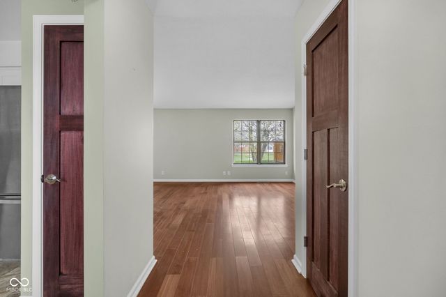 8880 Burwick Drive, Indianapolis, IN 46256