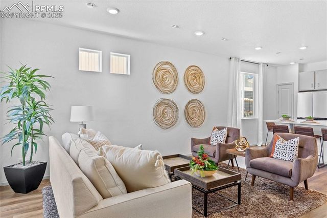 9279 Oro City Loop, Colorado Springs, CO 80927