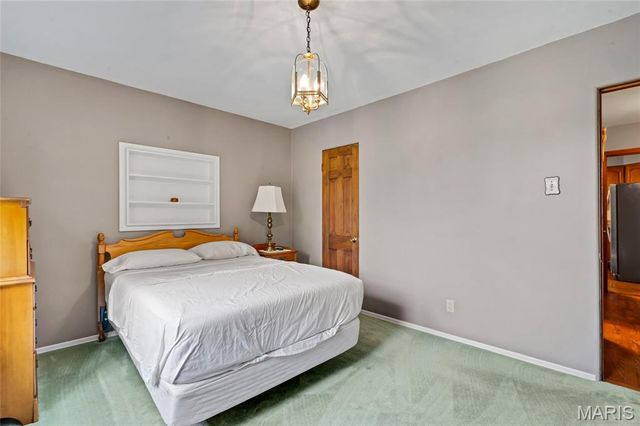 2049 Mullins Creek Road, Dupo, IL 62239