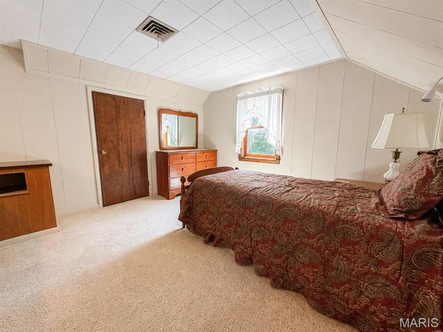 2049 Mullins Creek Road, Dupo, IL 62239