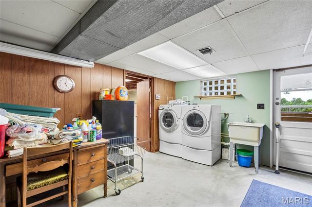 2049 Mullins Creek Road, Dupo, IL 62239