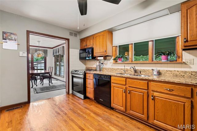 2049 Mullins Creek Road, Dupo, IL 62239