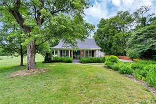 2049 Mullins Creek Road, Dupo, IL 62239