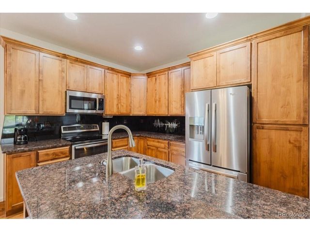 2771 Dundee Pl, Erie, CO 80516