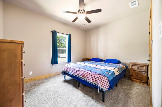 3157 Fm 2194, Celeste, TX 75423