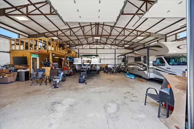 3157 Fm 2194, Celeste, TX 75423