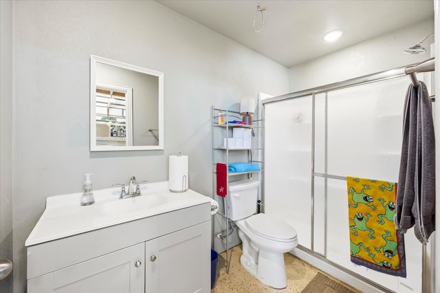 3157 Fm 2194, Celeste, TX 75423