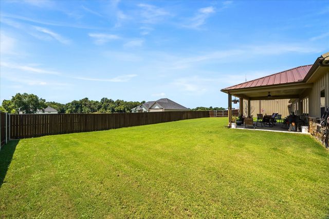 3157 Fm 2194, Celeste, TX 75423
