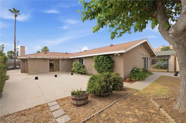 27195 Aurora, Hemet, CA 92544