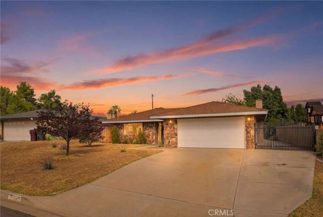 27195 Aurora, Hemet, CA 92544