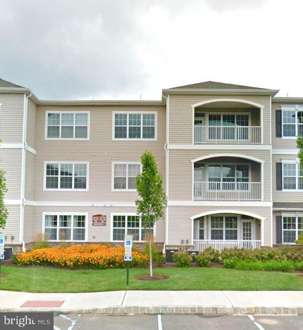 836 TIMBERLAKE DR, Ewing, NJ 08618