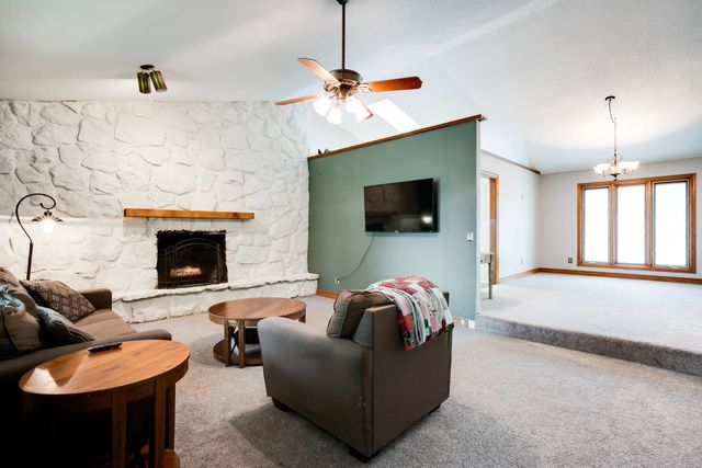 1235 N Mulberry Pl, Wichita, KS 67212