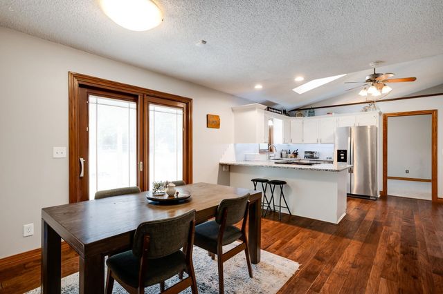 1235 N Mulberry Pl, Wichita, KS 67212