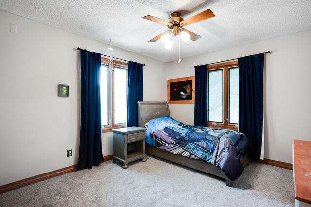 1235 N Mulberry Pl, Wichita, KS 67212