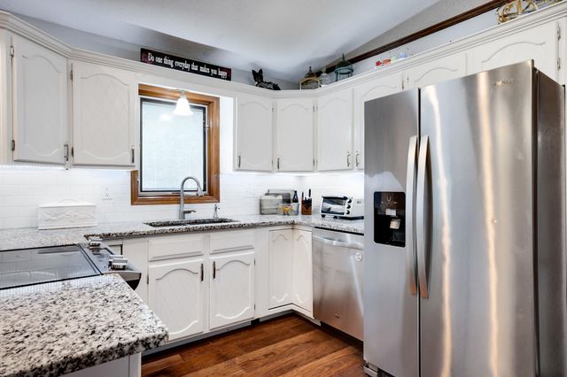 1235 N Mulberry Pl, Wichita, KS 67212