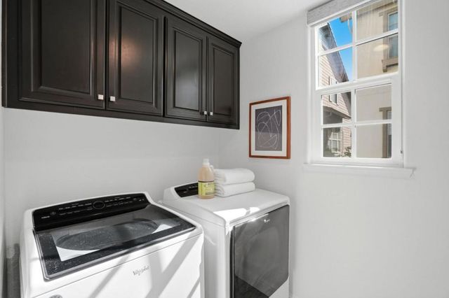 3806 Pyramid Way, Mountain View, CA 94043