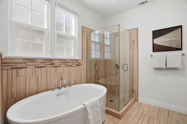 3806 Pyramid Way, Mountain View, CA 94043