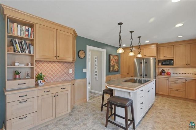 2538 E Garrison Road, Foxboro, WI 54836