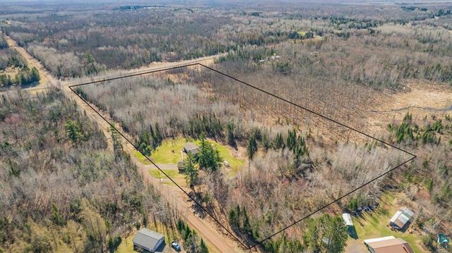 2538 E Garrison Road, Foxboro, WI 54836