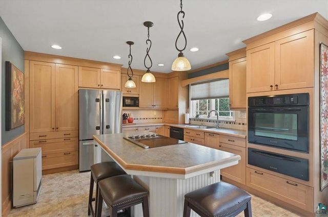 2538 E Garrison Road, Foxboro, WI 54836