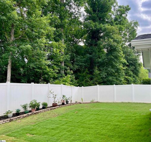 113 Waters Run Lane, Simpsonville, SC 29681