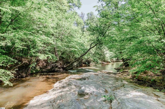 113 Waters Run Lane, Simpsonville, SC 29681