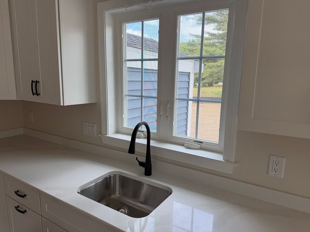 9A Hudson Drive A, Berkley, MA 02779