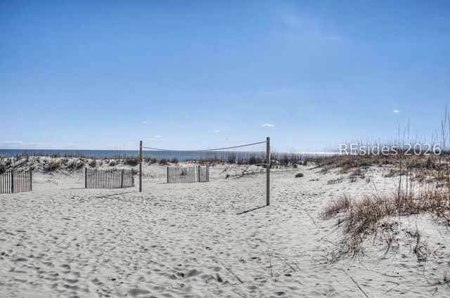 40 Folly Field Rd Apt A212, Hilton Head Island, SC 29928