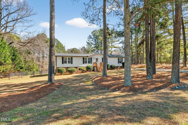 12 Red Oak Drive, Smithfield, NC 27577