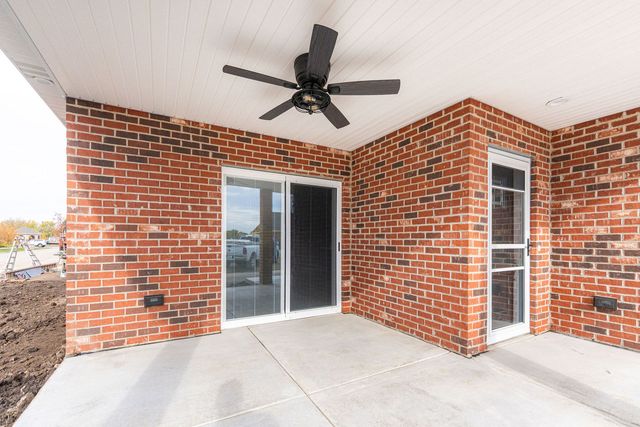 563 Stearn Drive 563, Genoa, IL 60135