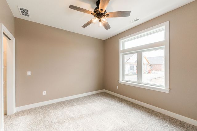 563 Stearn Drive 563, Genoa, IL 60135
