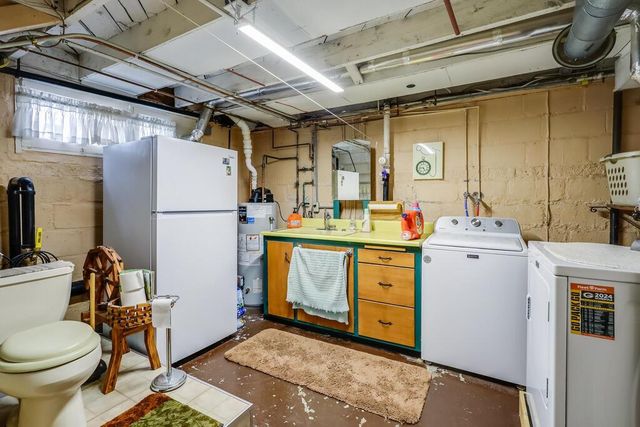 4729 Vista ROAD, Manitowoc, WI 54220