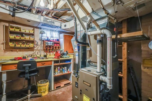 4729 Vista ROAD, Manitowoc, WI 54220