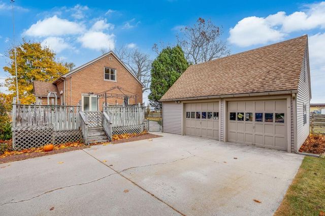 4729 Vista ROAD, Manitowoc, WI 54220