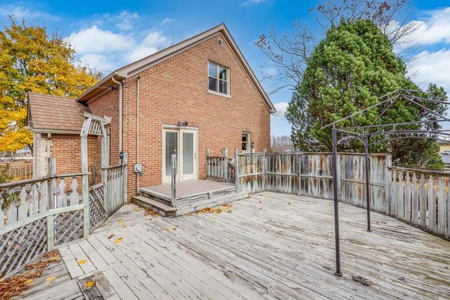 4729 Vista ROAD, Manitowoc, WI 54220