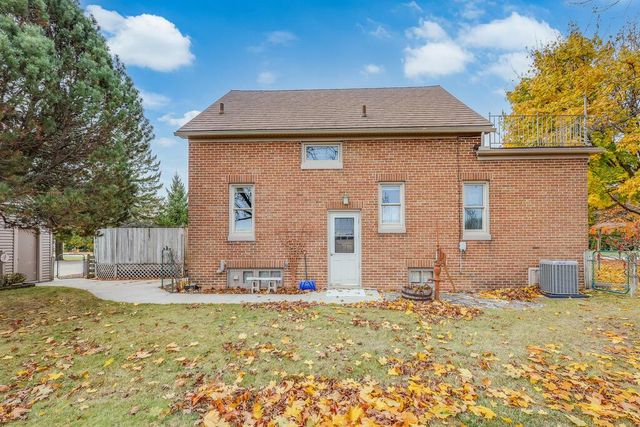 4729 Vista ROAD, Manitowoc, WI 54220