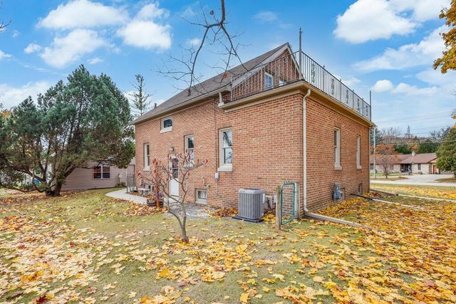 4729 Vista ROAD, Manitowoc, WI 54220