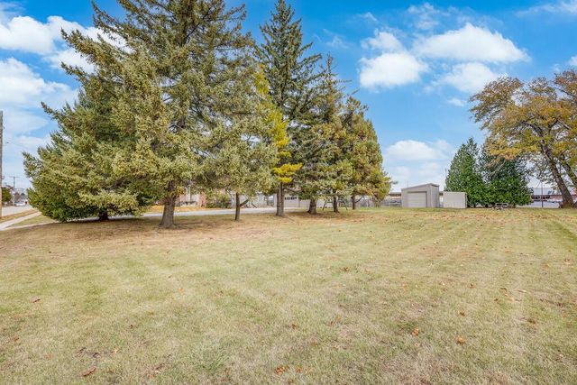 4729 Vista ROAD, Manitowoc, WI 54220